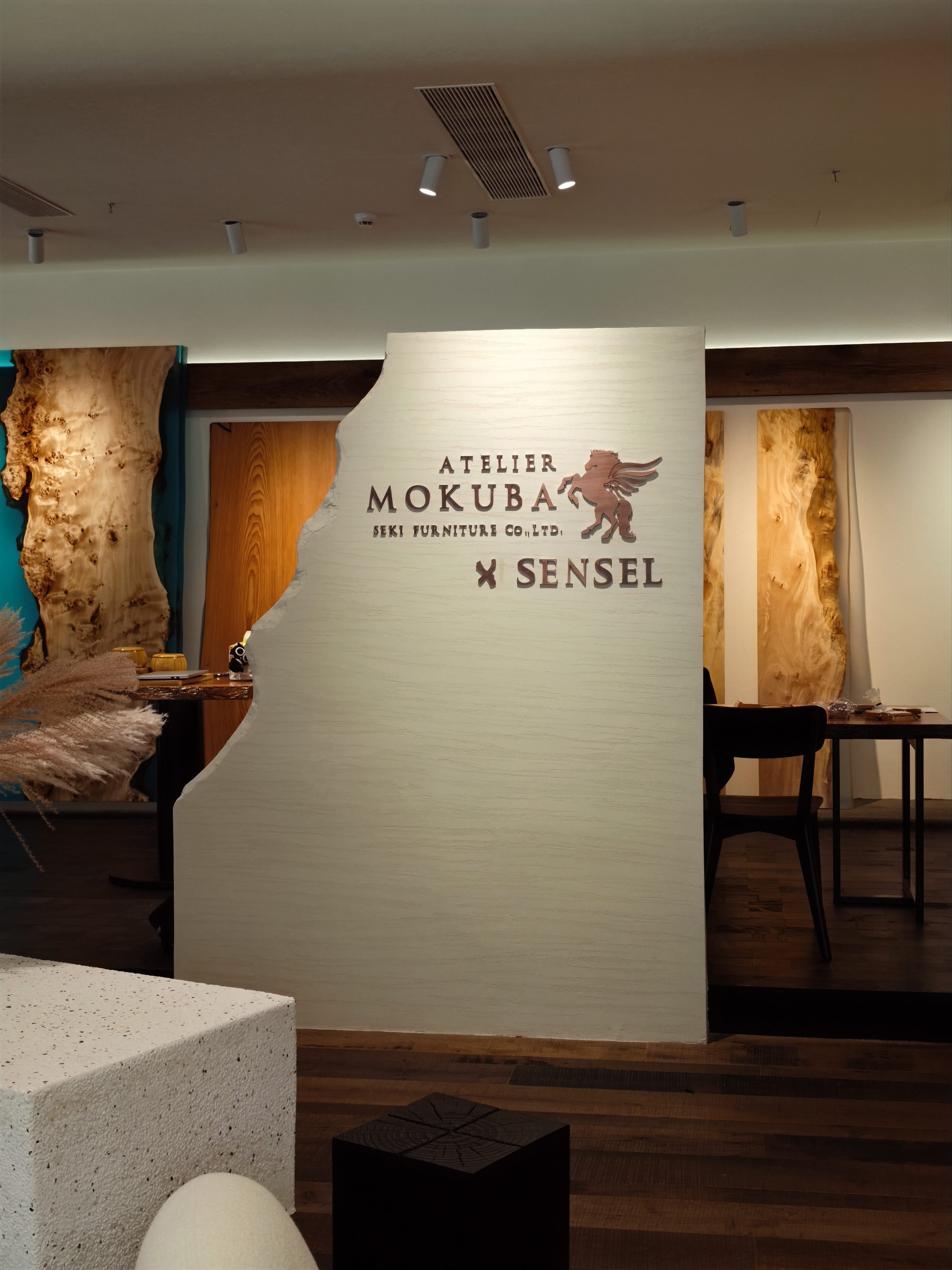 ウッドテーブル atelier mokuba price インテリア 新居のダイニング